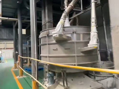 羧甲基纖維素鈉生產(chǎn)車間一角